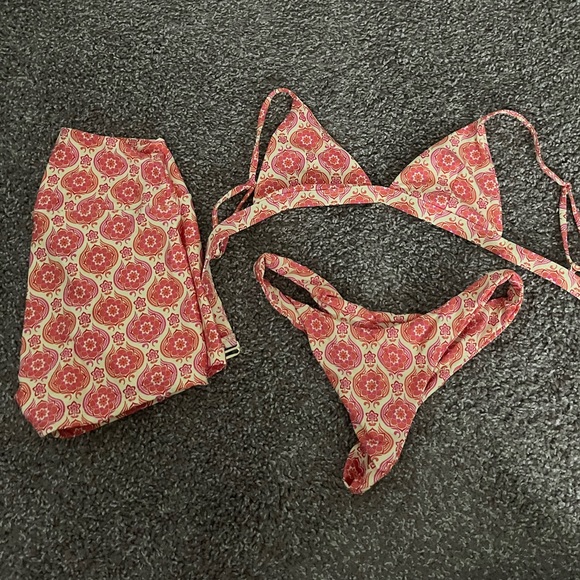 Sun Bleached Swim Set, Top, bottoms and swim shorts - Picture 1 of 1